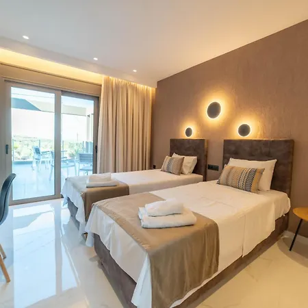 Вилла Naturalia Grey Luxury - Private Pool - Sleeps 8 Херсониссос