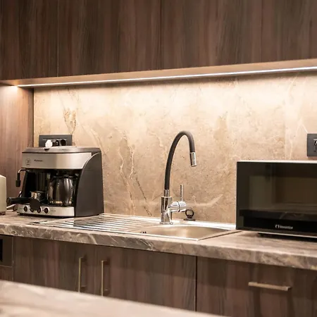 Naturalia Grey Luxury - Private Pool - Sleeps 8 Вилла Херсониссос
