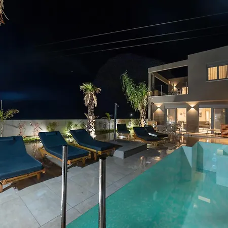Naturalia Grey Luxury - Private Pool - Sleeps 8 * Херсониссос
