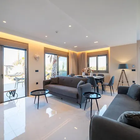 Naturalia Grey Luxury - Private Pool - Sleeps 8 * Херсониссос