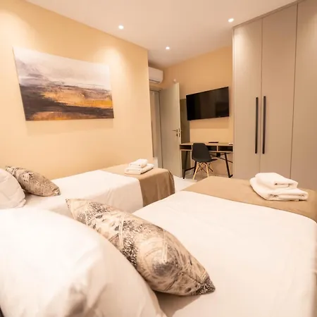 Naturalia Grey Luxury - Private Pool - Sleeps 8 Вилла Херсониссос